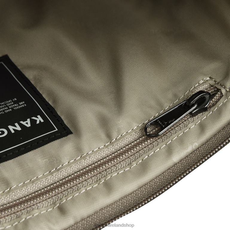 IE Kangol Weekend Light Bum Bag Beige Unisex Accessories 6B26V947