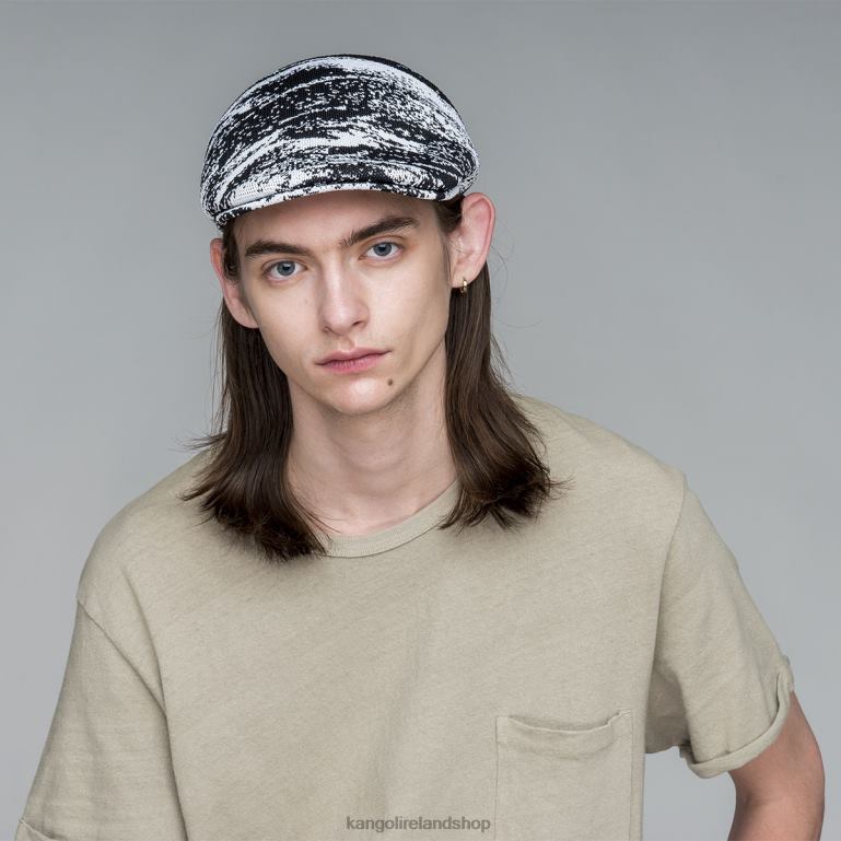 IE Kangol Airbrush 507 Black/White Unisex Accessories 6B26V226