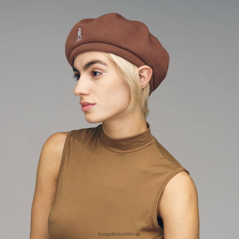 IE Kangol Bamboo Jax Beret Mahogany Unisex Accessories 6B26V414