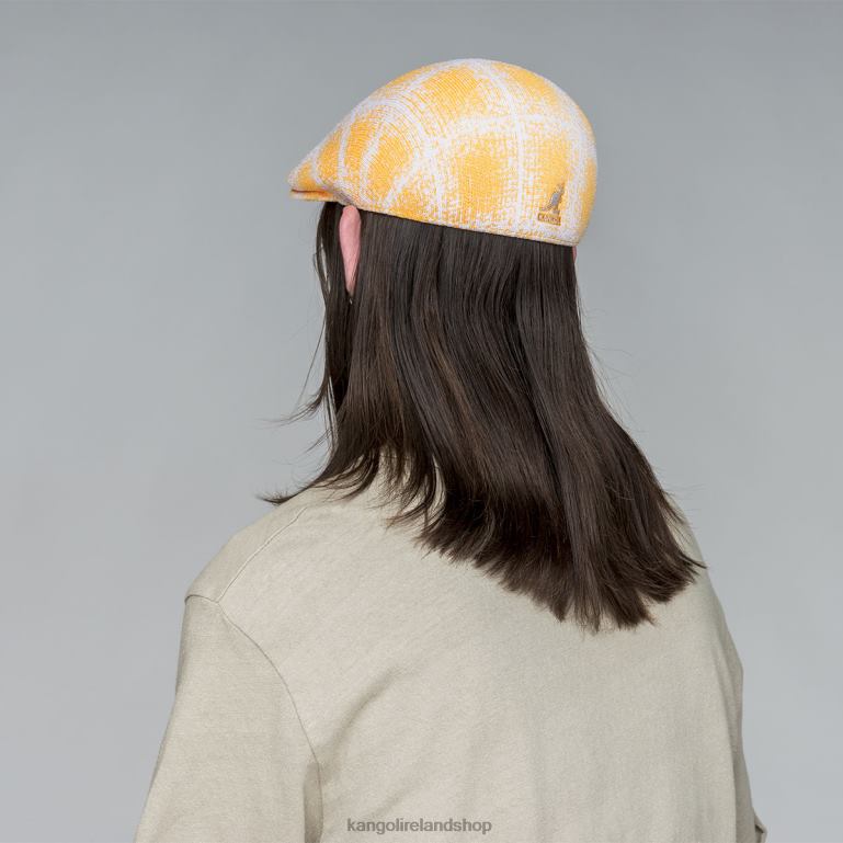 IE Kangol Grunge Plaid 507 Warm Apricot/White Unisex Accessories 6B26V230