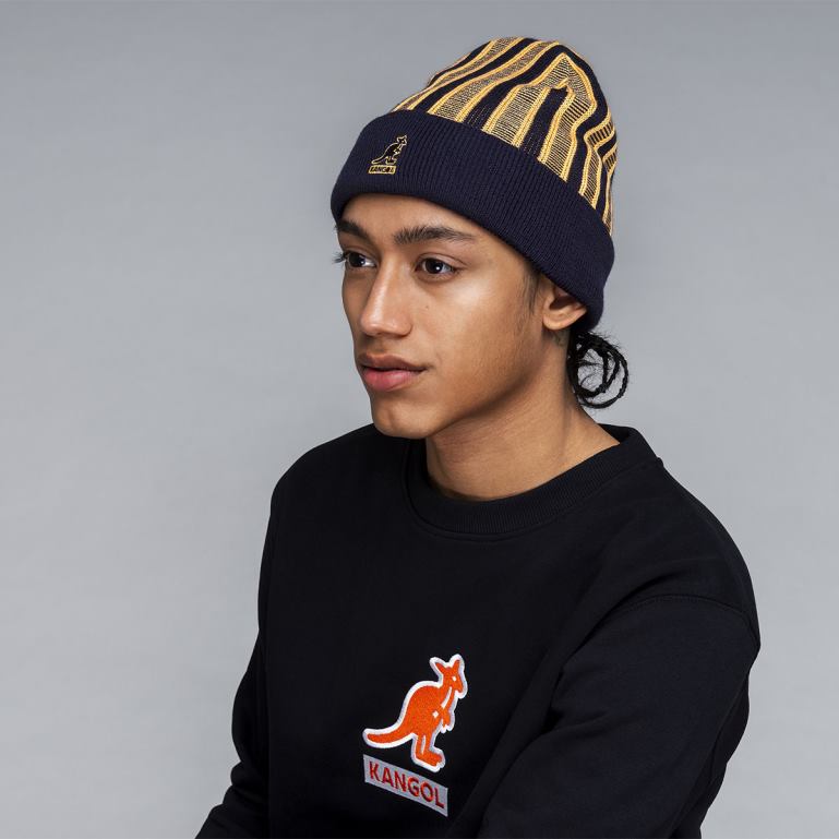 IE Kangol Rib Stripe Rev Beanie Black Unisex Accessories 6B26V809
