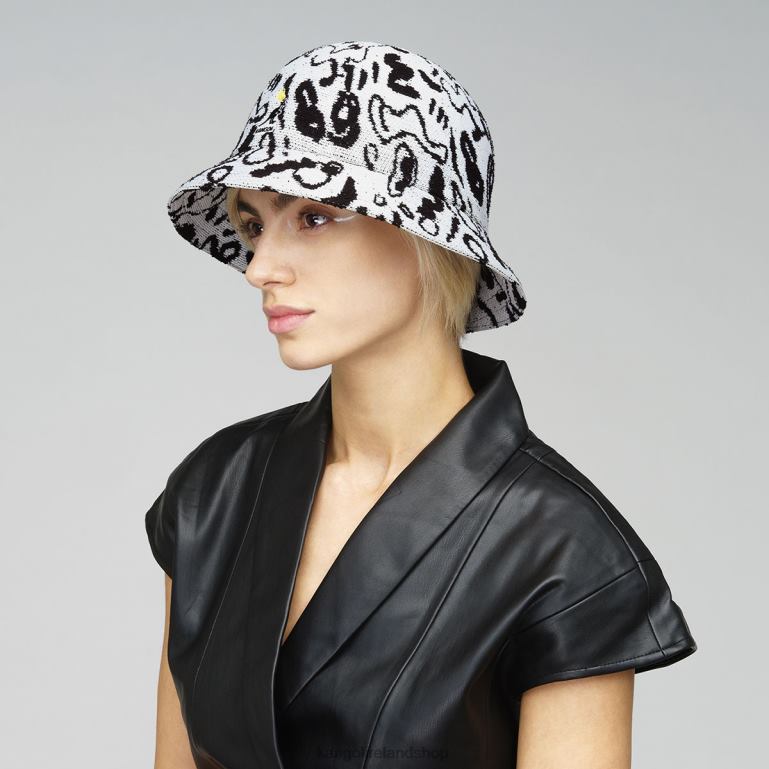 IE Kangol Street King Casual White/Black Unisex Accessories 6B26V473